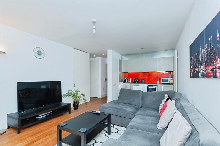 1 Bedroom Apartment For Sale In Highcross Street, Leicester, LE1