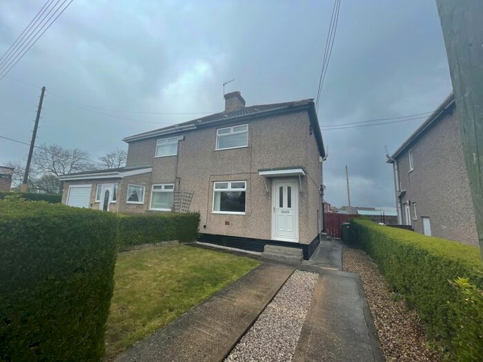 2 Bedroom Semi-Detached House To Rent In Reasby Gardens, Ryton NE40