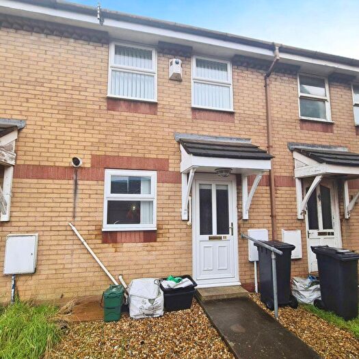 2 Bedroom House To Rent In Island Mews, Port Talbot, SA13