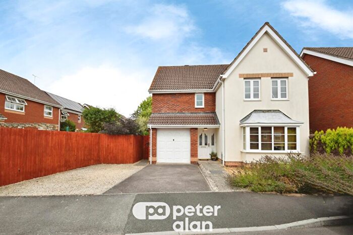 4 Bedroom Detached House For Sale In St. Vincents Drive, Monmouth, NP25