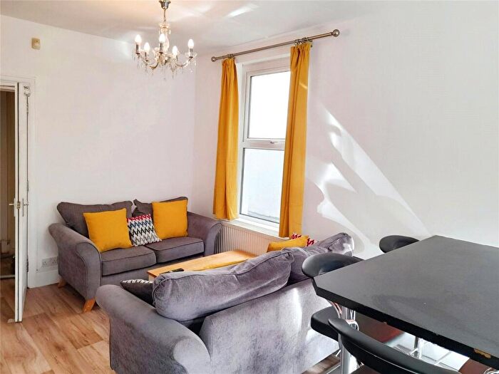 6 Bedroom Property To Rent In Maple Grove, Mutley, Plymouth, Devon, PL4