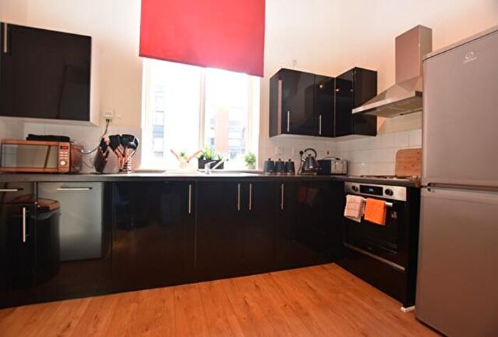 1 Bedroom Apartment To Rent In Bishops Lodge, Rockingham Lane, Sheffield, S1