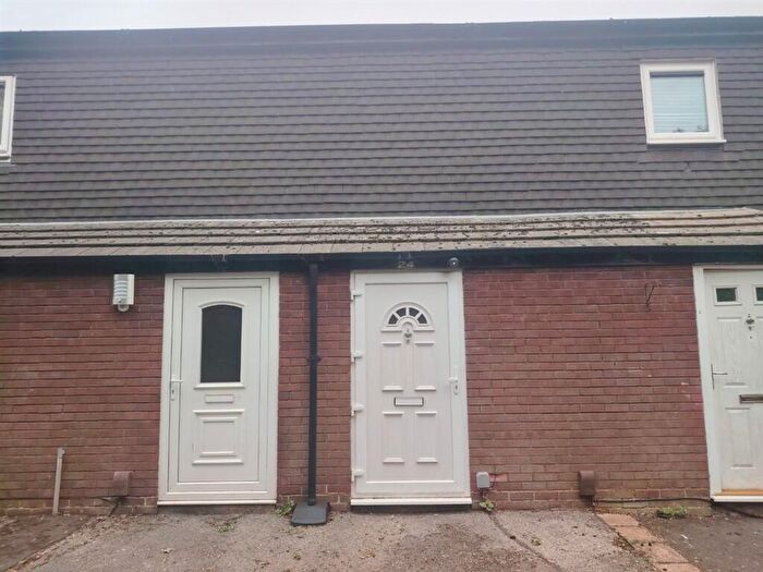 1 Bedroom Flat For Sale In Reedmace Close, Birmingham, B38