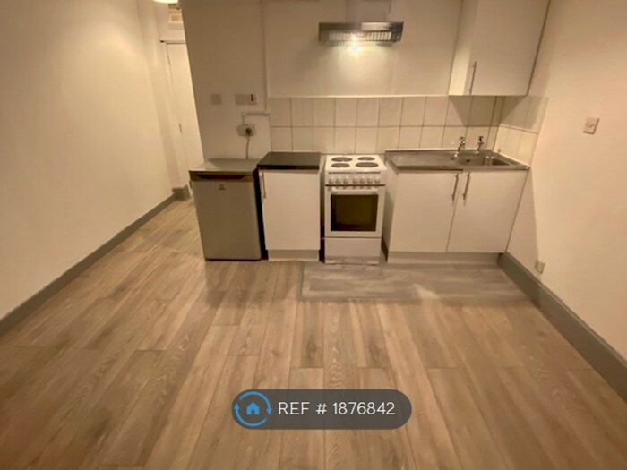 1 Bedroom Flat To Rent In Lewis Grove, London, SE13