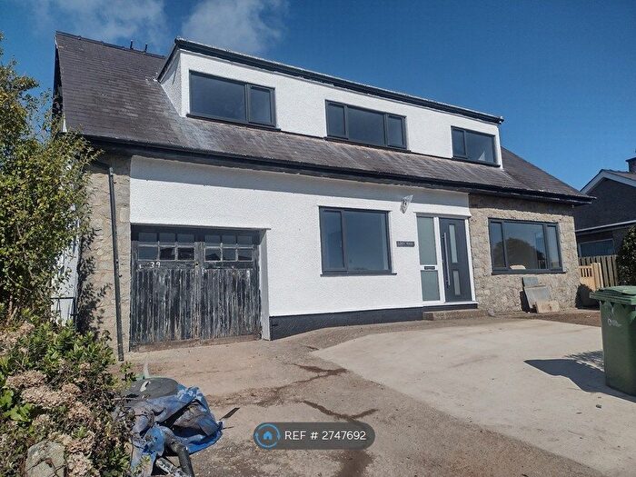 4 Bedroom Detached House To Rent In Nant Bychan, Moelfre, LL72