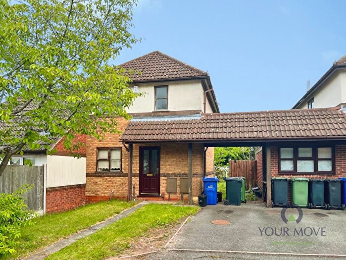2 Bedroom Semi-Detached House For Sale In Pearce Close, Dudley, West Midlands, DY1