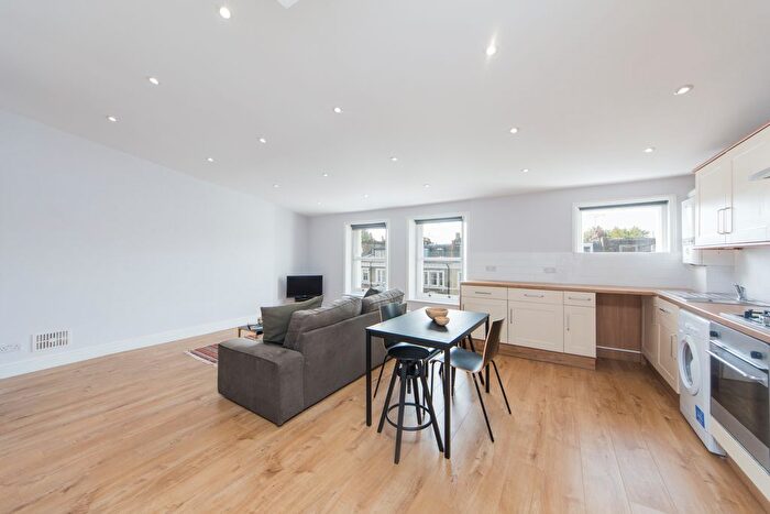 1 Bedroom Flat To Rent In Holland Road, Holland Park, W14