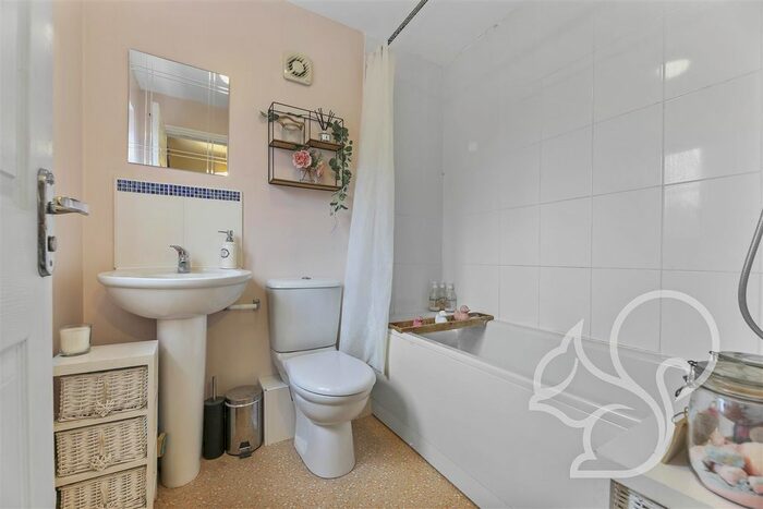 1 Bedroom End Of Terrace House For Sale In Grantham Avenue, Great Cornard, Sudbury, CO10