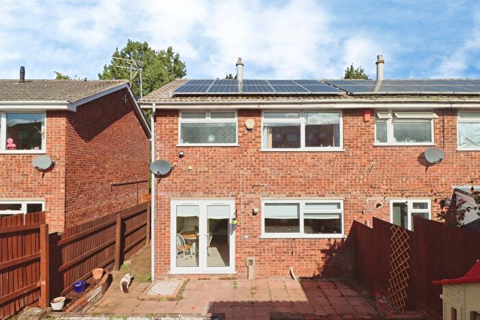 3 Bedroom End Of Terrace House For Sale In Badgeworth, Yate, Bristol, Gloucestershire, BS37
