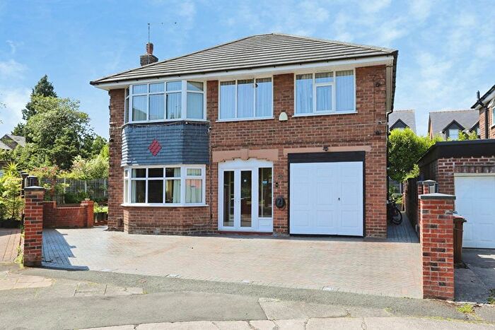 4 Bedroom Detached House For Sale In Marlborough Drive, Heaton Chapel, Stockport, SK4