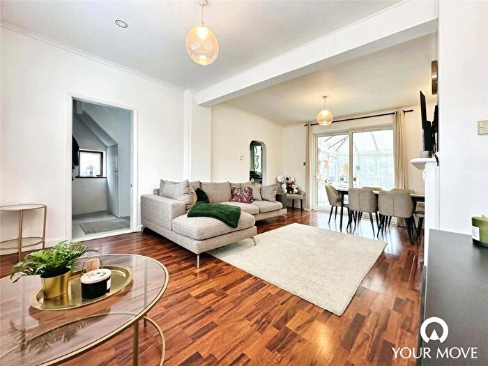2 Bedroom Terraced House To Rent In Milverton Way, London, SE9