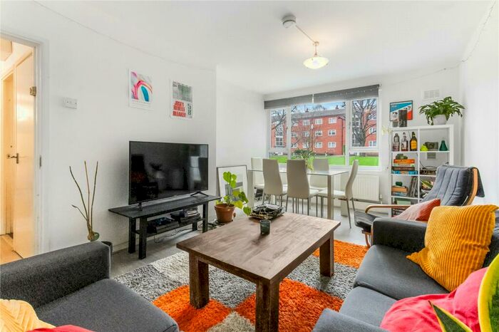 4 Bedroom Apartment To Rent In Birchmore Walk, London, N5