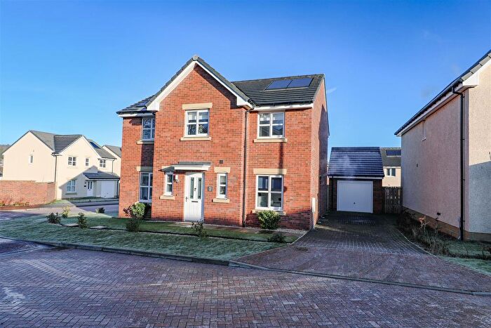 5 Bedroom Property For Sale In Forthear Wynd, Glenrothes, KY7