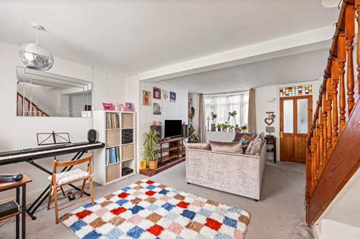 2 Bedroom Terraced House For Sale In North Gardens, Brighton, BN1