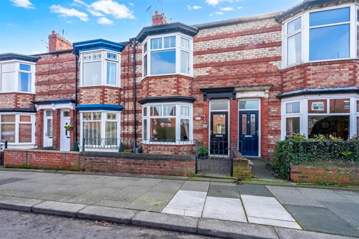 3 Bedroom Terraced House For Sale In Brinkburn Road, Darlington, DL3