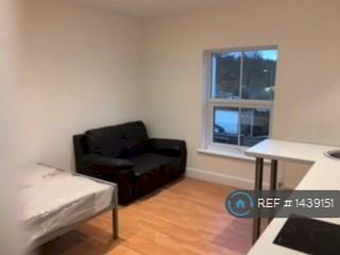 Studio To Rent In Salisbury Road, Norwich, NR1