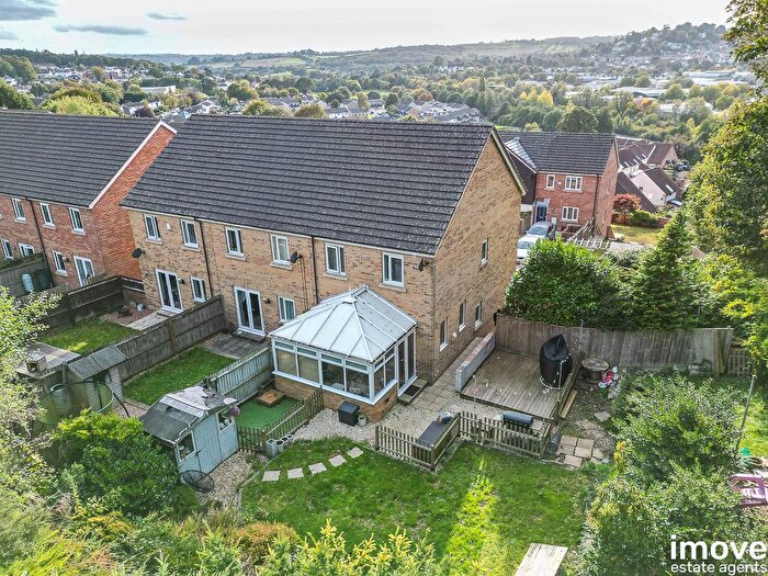 3 Bedroom End Of Terrace House For Sale In Frobisher Road, Newton Abbot, TQ12