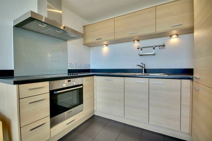 1 Bedroom Flat To Rent In Admiralty Tower, Queen Street, Portsmouth, PO1