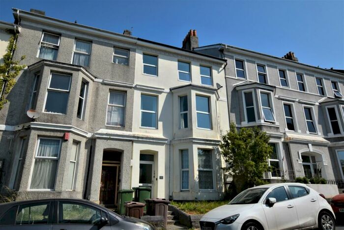 2 Bedroom Flat To Rent In Ermington Terrace, Mutley, PL4