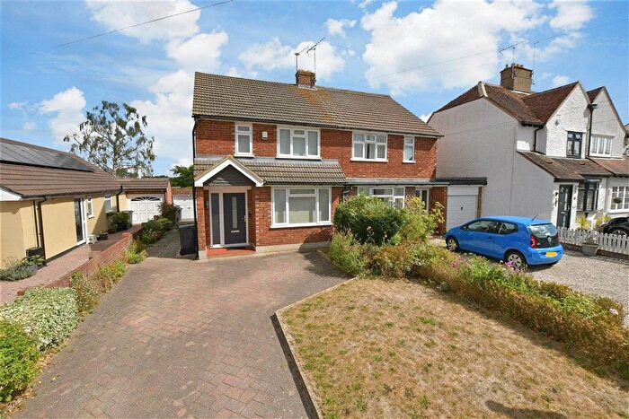 3 Bedroom Semi-Detached House For Sale In Lindsey Street, Epping, Essex, CM16