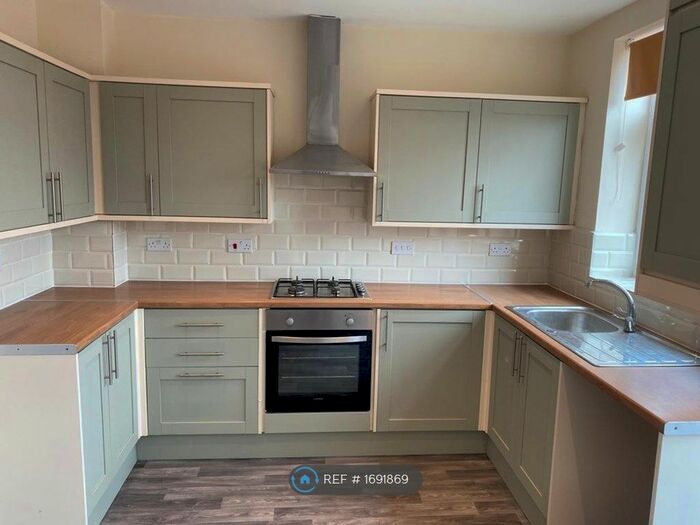 3 Bedroom Terraced House To Rent In Whelley, Wigan, WN1