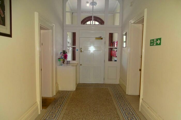 2 Bedroom Flat For Sale In East Hall, Lodge Road, IP26