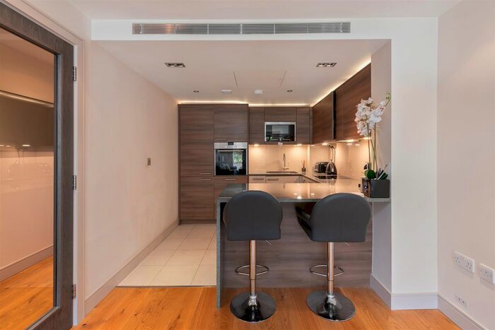 1 Bedroom Flat To Rent In Doulton House, Park Street, London, SW6