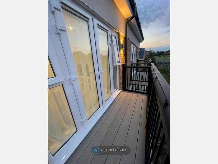 1 Bedroom Flat To Rent In Stomp Road, Burnham, Slough, SL1