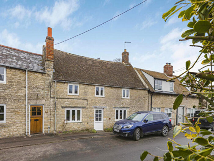 3 Bedroom Cottage For Sale In Nethercote Road, Tackley, OX5