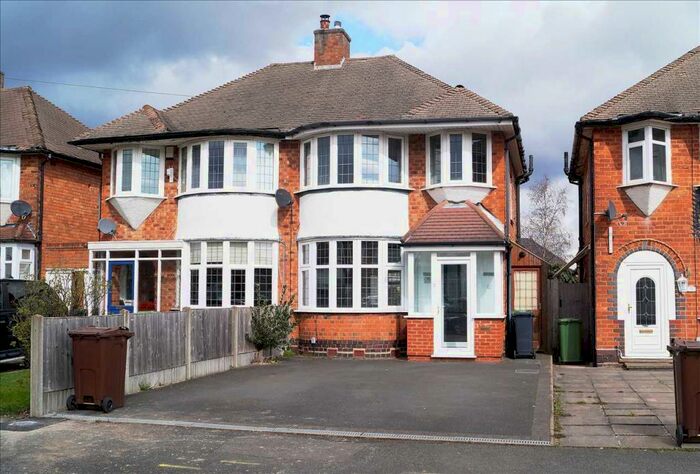 3 Bedroom Semi-Detached House To Rent In Harvard Road, Solihull, Olton, B92