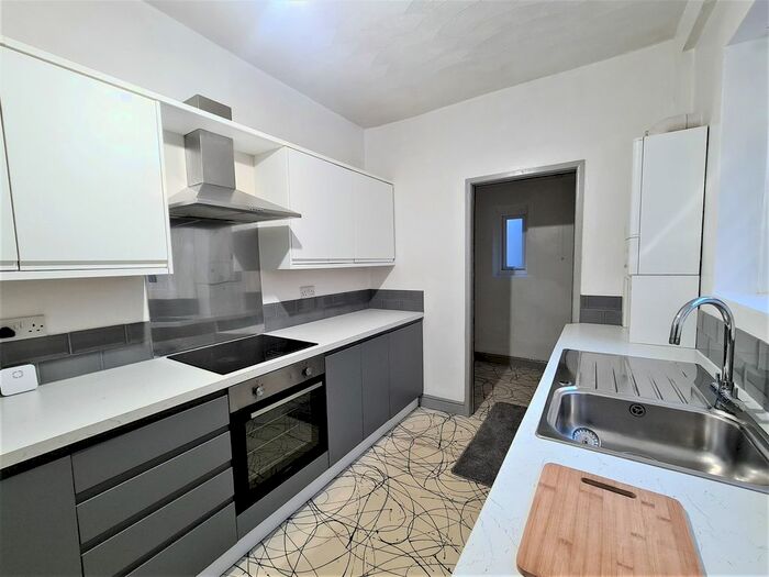 1 Bedroom Flat To Rent In Holstein Street, Preston, PR1