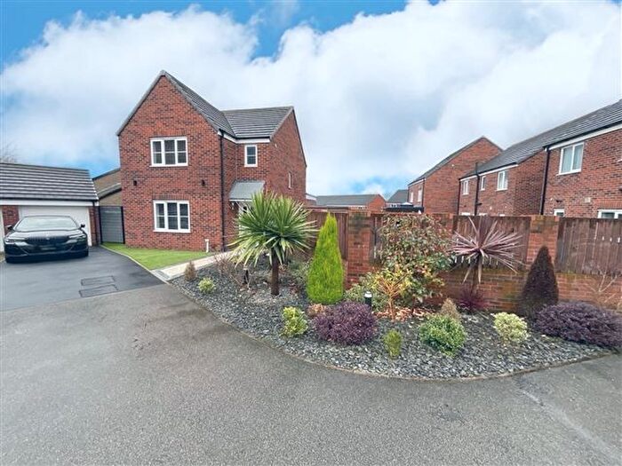 3 Bedroom Detached House For Sale In Spitfire Road, Sheffield, S13