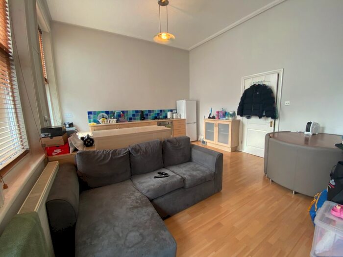 1 Bedroom Flat To Rent In Maclise Road, London, W14