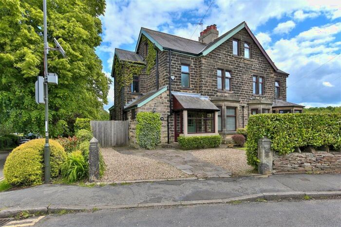 5 Bedroom Semi-Detached House For Sale In Holymoor Road, Holymoorside., S42