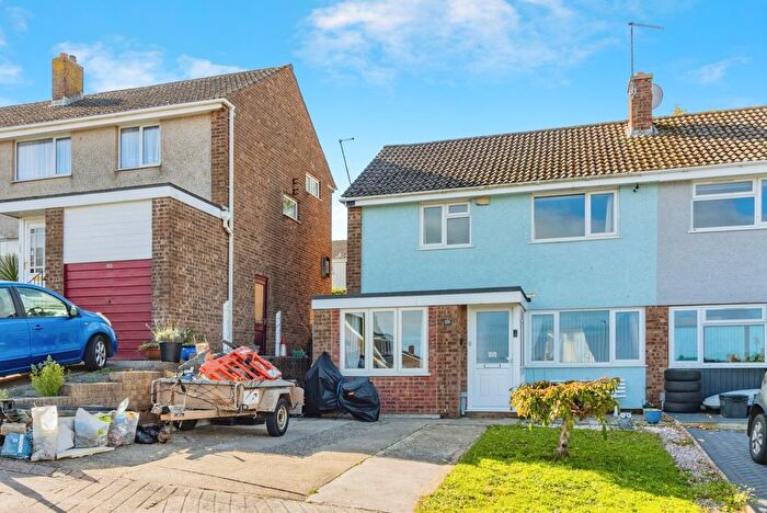4 Bedroom Semi-detached House For Sale In Clifton Road, Paignton, Devon, TQ3