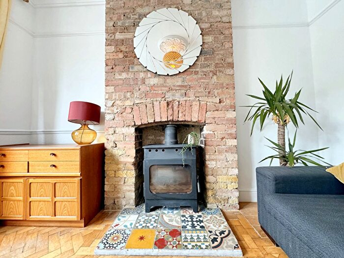 4 Bedroom Property To Rent In North Birkbeck Road, Leytonstone, E11