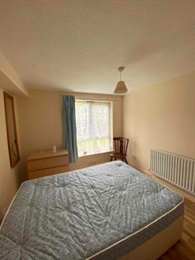 1 Bedroom Flat To Rent In Flat, Brook Road, Fallowfield, M14