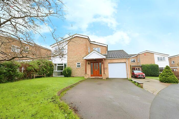 4 Bedroom Detached House To Rent In Chart View, Kemsing, Sevenoaks, TN15