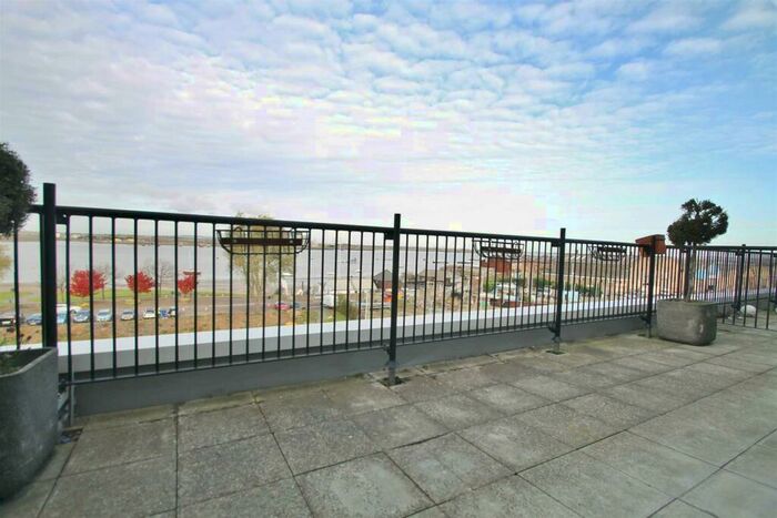 2 Bedroom Penthouse To Rent In Venture Court, Canal Road, Gravesend, DA12