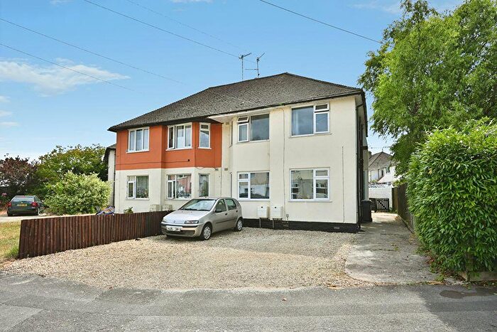 2 Bedroom Property For Sale In Melmore Gardens, Cirencester, Gloucestershire, GL7