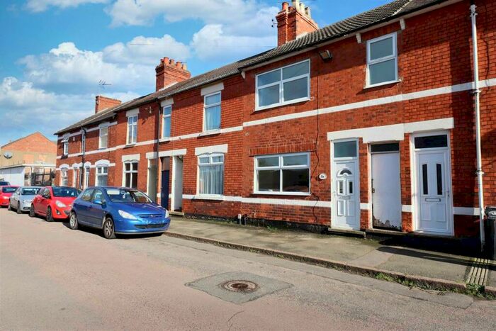3 Bedroom Terraced House To Rent In Barnwell Street, Kettering, NN16