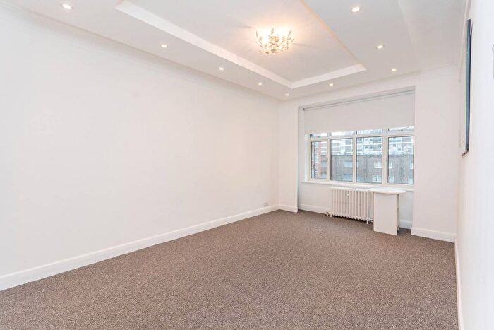 2 Bedroom Flat To Rent In Park West, Hyde Park Estate, London, W2