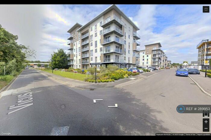 2 Bedroom Flat To Rent In Marigold House, Maidenhead, SL6