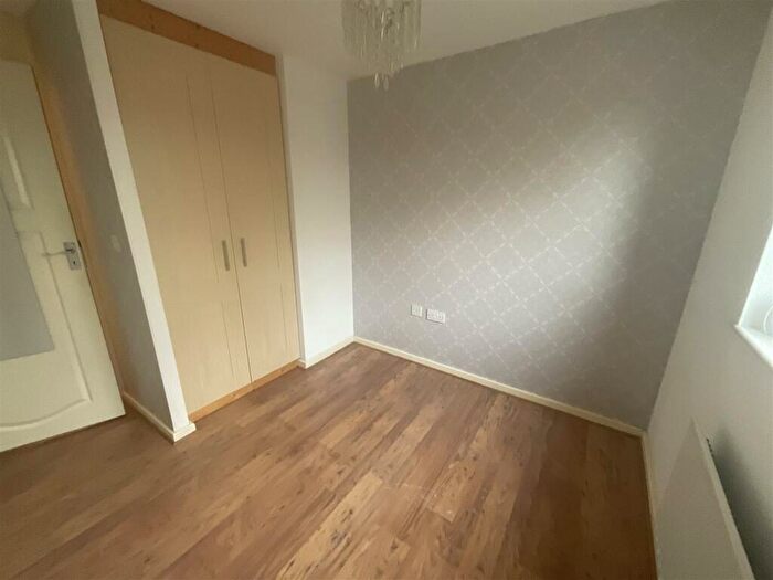 1 Bedroom Flat To Rent In Follager Road Willans Green Rugby, CV21