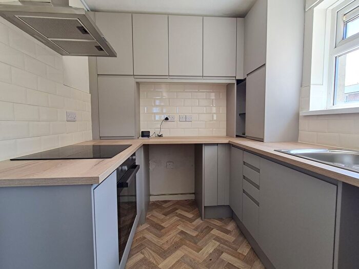 Property To Rent In John Street, Newport, PO30