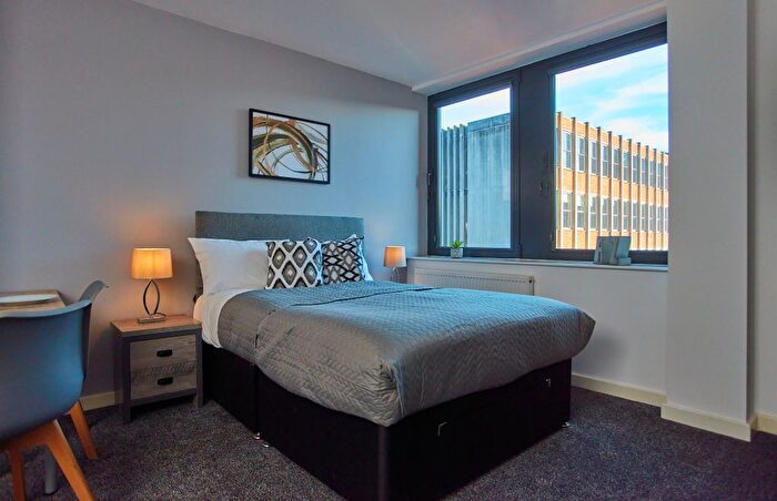 1 Bedroom Studio To Rent In Birch Street, Wolverhampton, WV1