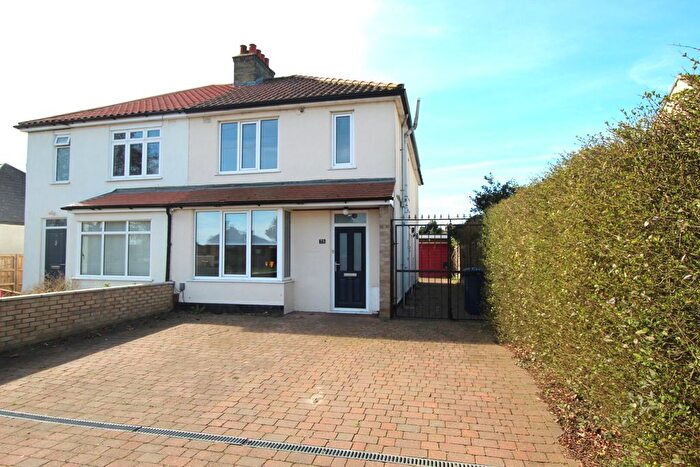 3 Bedroom Property To Rent In Green End Road, Chesterton, Cambridge, CB4