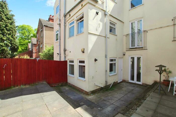 1 Bedroom Flat To Rent In Mill Road, Kettering, NN16