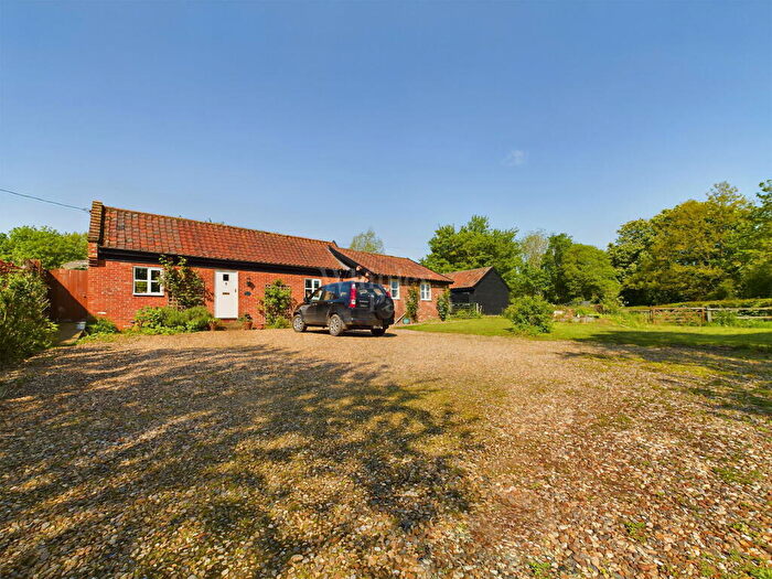 2 Bedroom Barn Conversion For Sale In Stoney Lane, Pulham Market, Diss, IP21