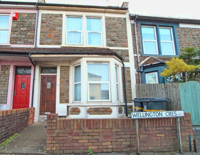 4 Bedroom Terraced House To Rent In Wellington Crescent, Horfield, Bristol, BS7